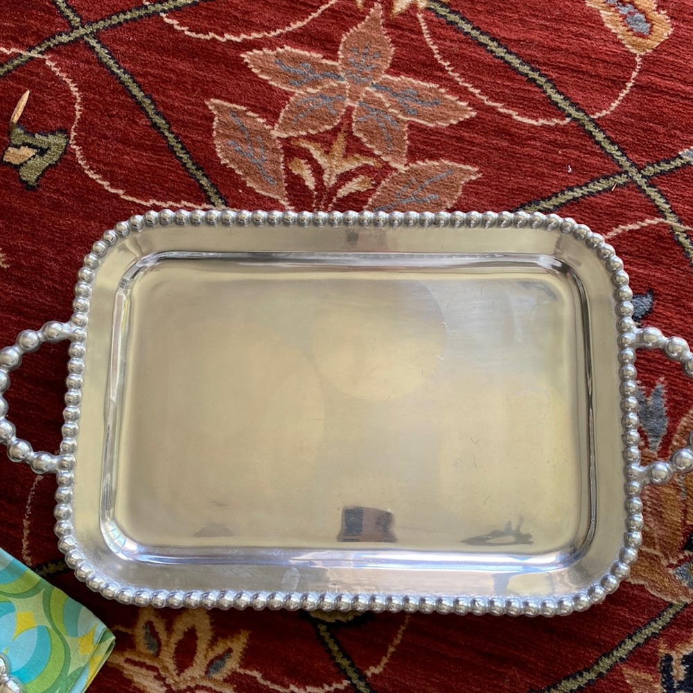 Maripose “Pearl” tray and serving set